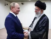 Putin chega ao Irã e agradece a Erdogan por negoci