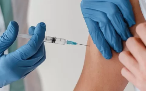 Cobertura vacinal atinge níveis críticos e ameaça 