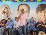 Bolsonaro esconde candidato em MG, e Pacheco falta