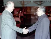 Encontro de Deng e Gorbatchov evidenciou tendência