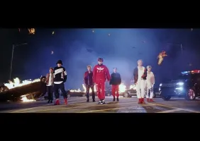 BTS (방탄소년단) MIC Drop (Steve Aoki Remix) Official M