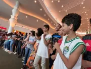 Estudantes da Escola Brandão Lima prestigiam event