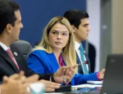 Gaby Ronalsa lamenta veto do prefeito JHC ao PL qu