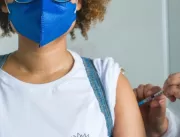 Maceió retoma vacinação de adolescentes sem comorb