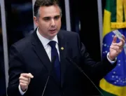 Em recado a Bolsonaro, Pacheco diz que democracia 