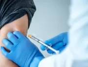 Mais de 40 países já iniciaram vacinação contra Co