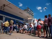 Em 42 cidades do Brasil, auxílio emergencial é pag