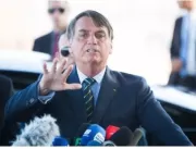 Bolsonaro ataca Bonner novamente e chama jornalist