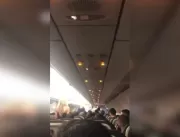 Vídeo: comandante retorna ao aeroporto após passag