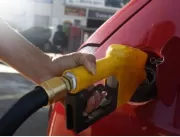 Mercado prevê queda no preço da gasolina durante p