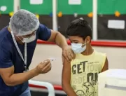 Brasil recebe 3,2 milhões de vacinas da Pfizer con
