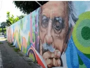 Grafite transforma muros de escolas do GDF em tela