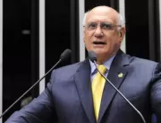Senador protocola pedido de impeachment de Moraes 