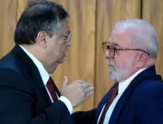 Lula se reúne com Dino para bater o martelo sobre 