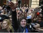 Eleição na Argentina tem recorde de abstenção e ap