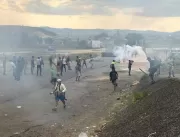 Manifestantes atacam posto do Exército venezuelano