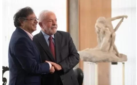 Lula recebe 11 chefes de Estado no 1º dia de traba
