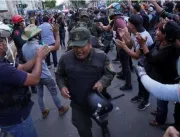 Crise avança na Bolívia com motim de policiais