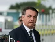 Irritado, Bolsonaro ameaça acabar com “cercadinho”