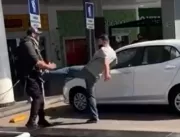 Vídeo: segurança e policial trocam agressões em sh