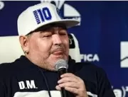 Diego Maradona morre aos 60 anos, após parada card