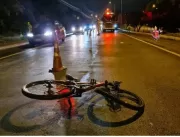 Ciclista fica em estado grave após ser atropelada 