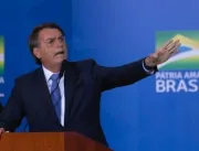 Bolsonaro ataca Fachin e eleições, e defende Miche