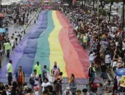 Deputado apresenta projeto de lei que proíbe crianças e adolescentes na Parada Gay, em Goiás