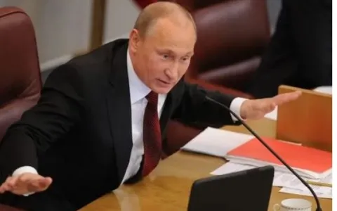 Putin ameaça Polônia por ‘tentar intervir’ em guer