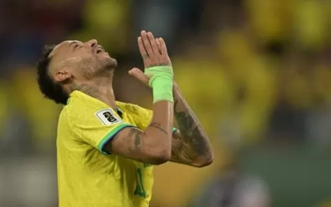 Neymar lamenta lesão nas redes sociais: “Momento m