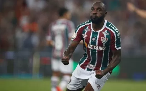 Manoel, zagueiro do Fluminense, pega 8 meses de su