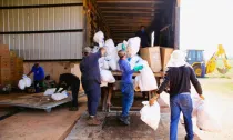 Caesb realiza coleta de resíduos especiais para destinação adequada 