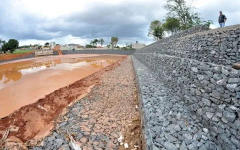 Recuperação de áreas com erosões recebe investimento de R$ 2 milhões