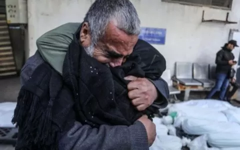 Guerra em Gaza completa 100 dias e número de morto