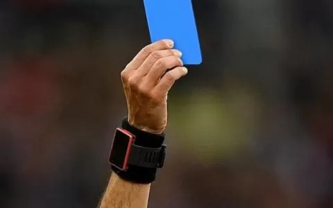Cartão Azul deverá ser introduzido no futebol; ent