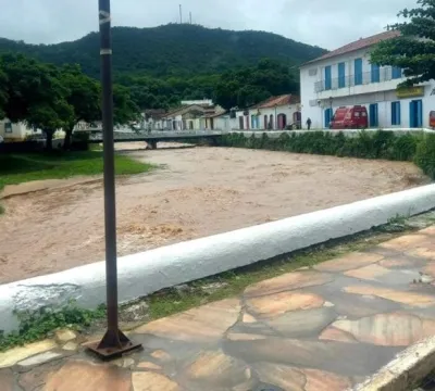 Rio Vermelho baixa um metro, mas previsão é de chuva para Cidade de Goiás