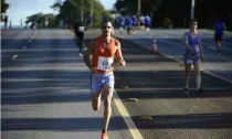 Atletas se emocionam ao vencer a Maratona Brasília