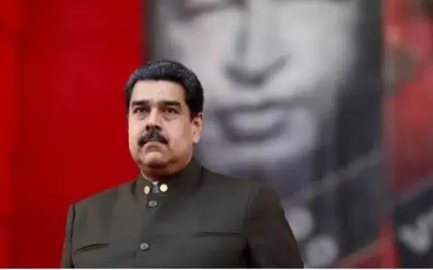 Maduro torna mais cinco opositores inelegíveis