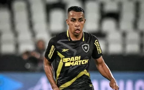 Volante do Botafogo, Breno é anunciado em clube da
