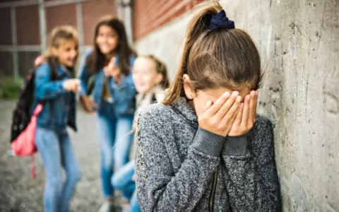 O impacto do bullying na saúde mental de quem usa 