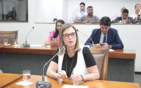 Claudia Lelis propõe PL que institui projeto Nasce
