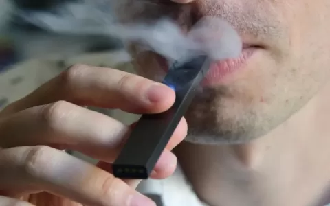 Cigarros eletrônicos também são vilões da saúde bu