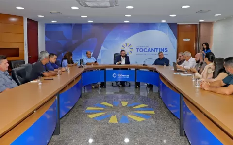 Governo do Tocantins e representantes dos meios de