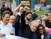 Em 1º discurso livre, Lula agradece militantes e a