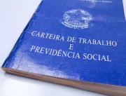 Brasil abre 99.232 vagas com carteira e tem melhor