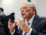 Jurista afirma que Bolsonaro cometeu crime de resp