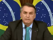 Bolsonaro sugere orações em sessões do STF e fala 