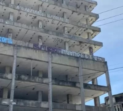 Prefeitura de Maceió negligencia prédios no Centro