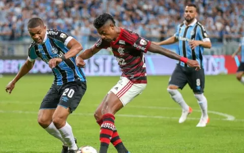 Fla x Grêmio: Quem chega mais inteiro para semifin