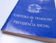 Brasil abre 99.232 vagas com carteira e tem melhor
